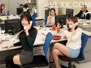 Mây mưa cả đêm cùng chị đồng nghiệp